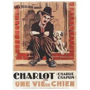 een filmposter met een man die naast een hond op de grond zit