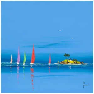 een schilderij van zeilboten in het water met een klein eiland op de achtergrond