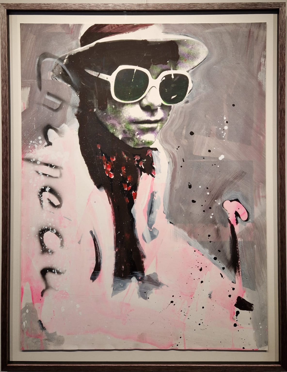 Ronald Chapeau, Elton John, V