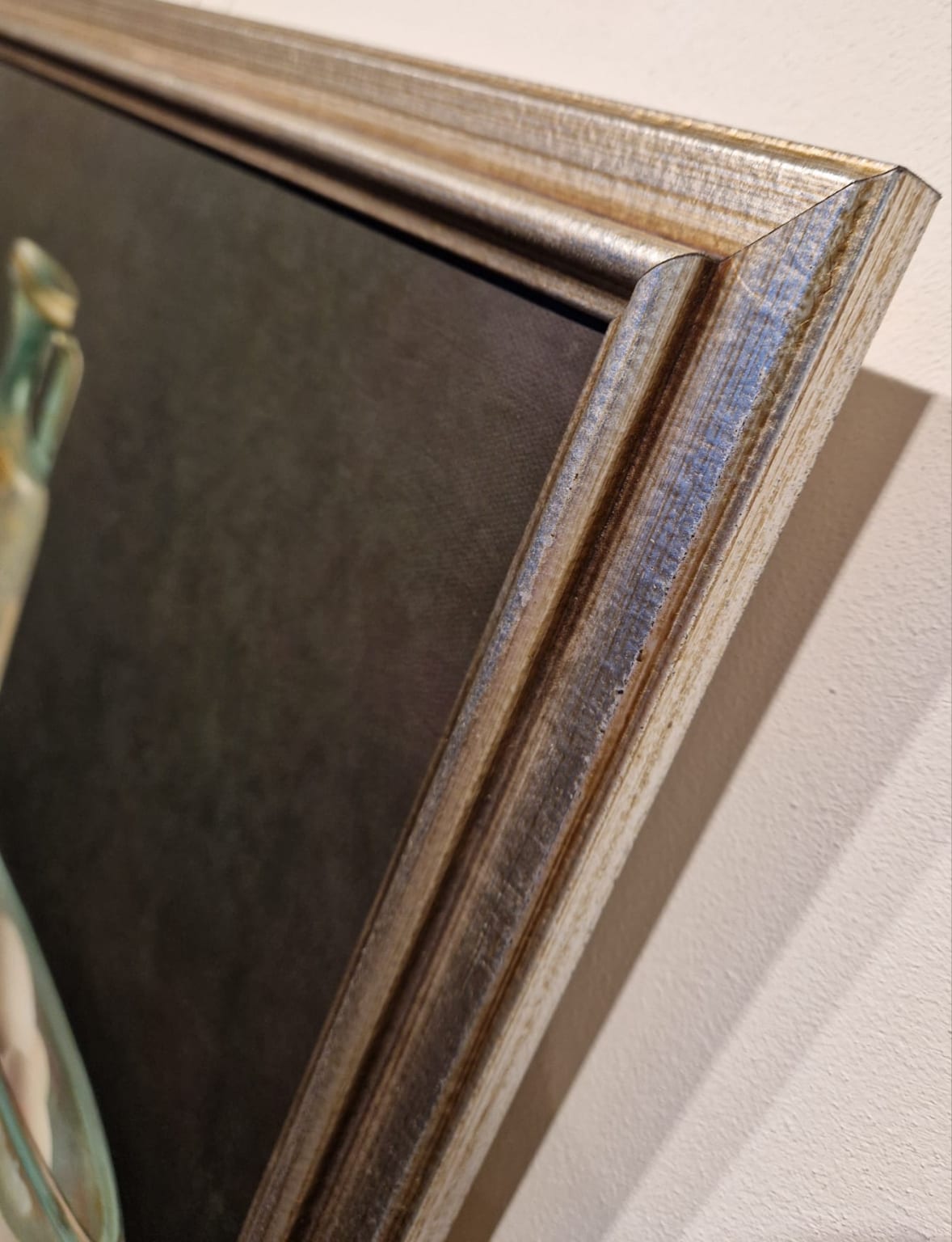 Henk Helmantel, Stilleven met Romeins glas en eieren, detail L