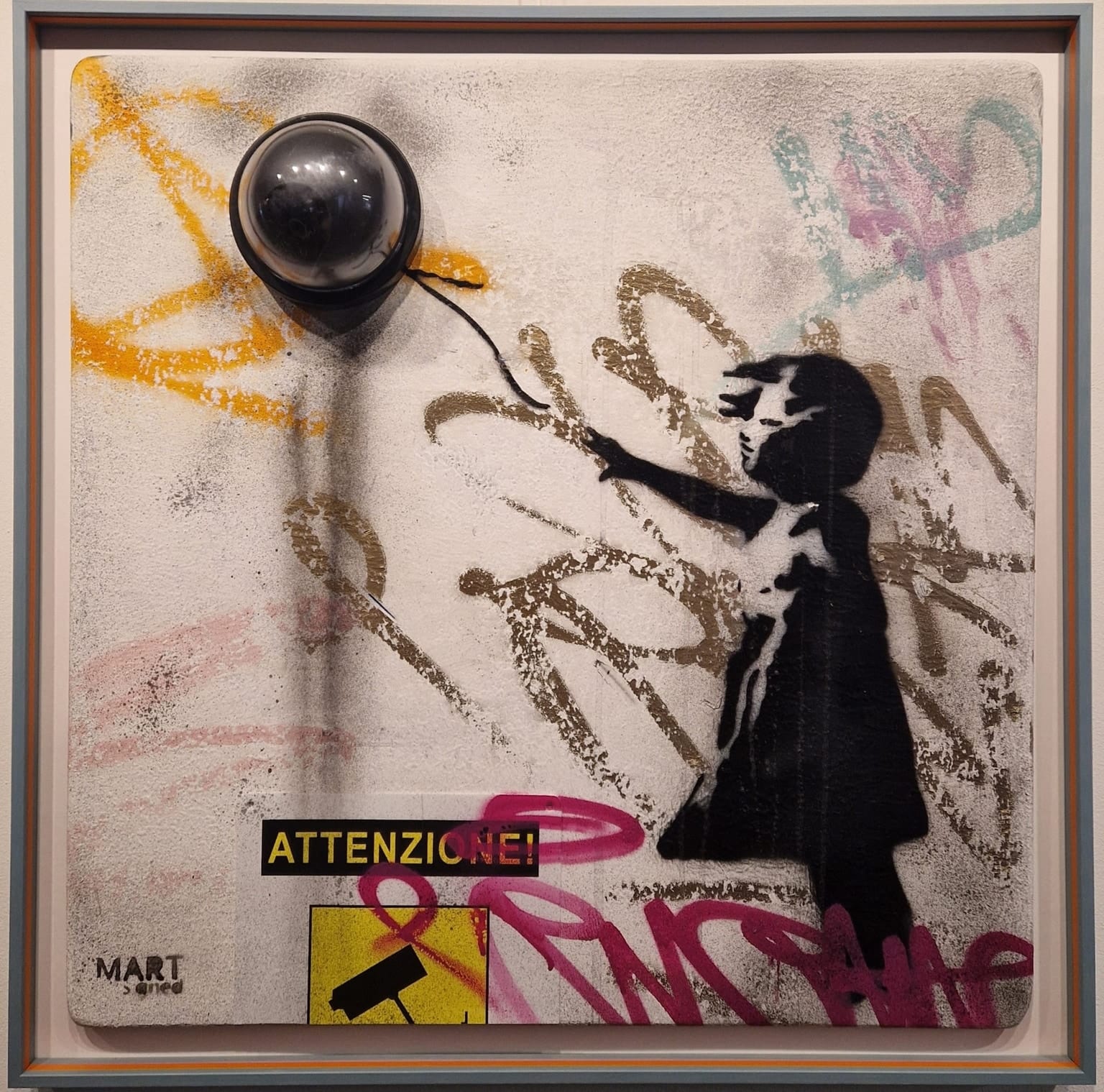 Mart Signed, BY BY Cam, V