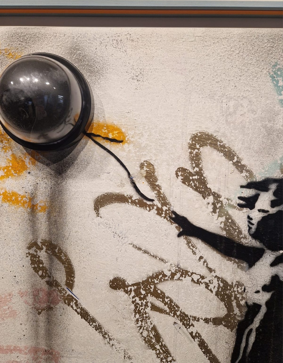 Mart Signed, BY BY Cam, detail O