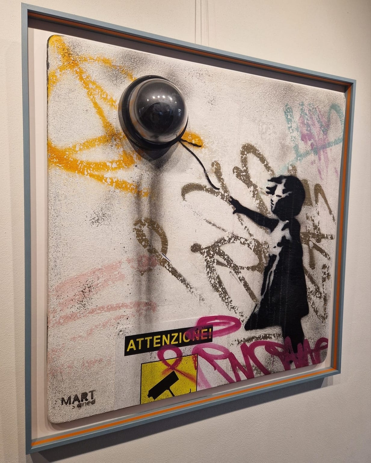 Mart Signed, BY BY Cam, detail ZK