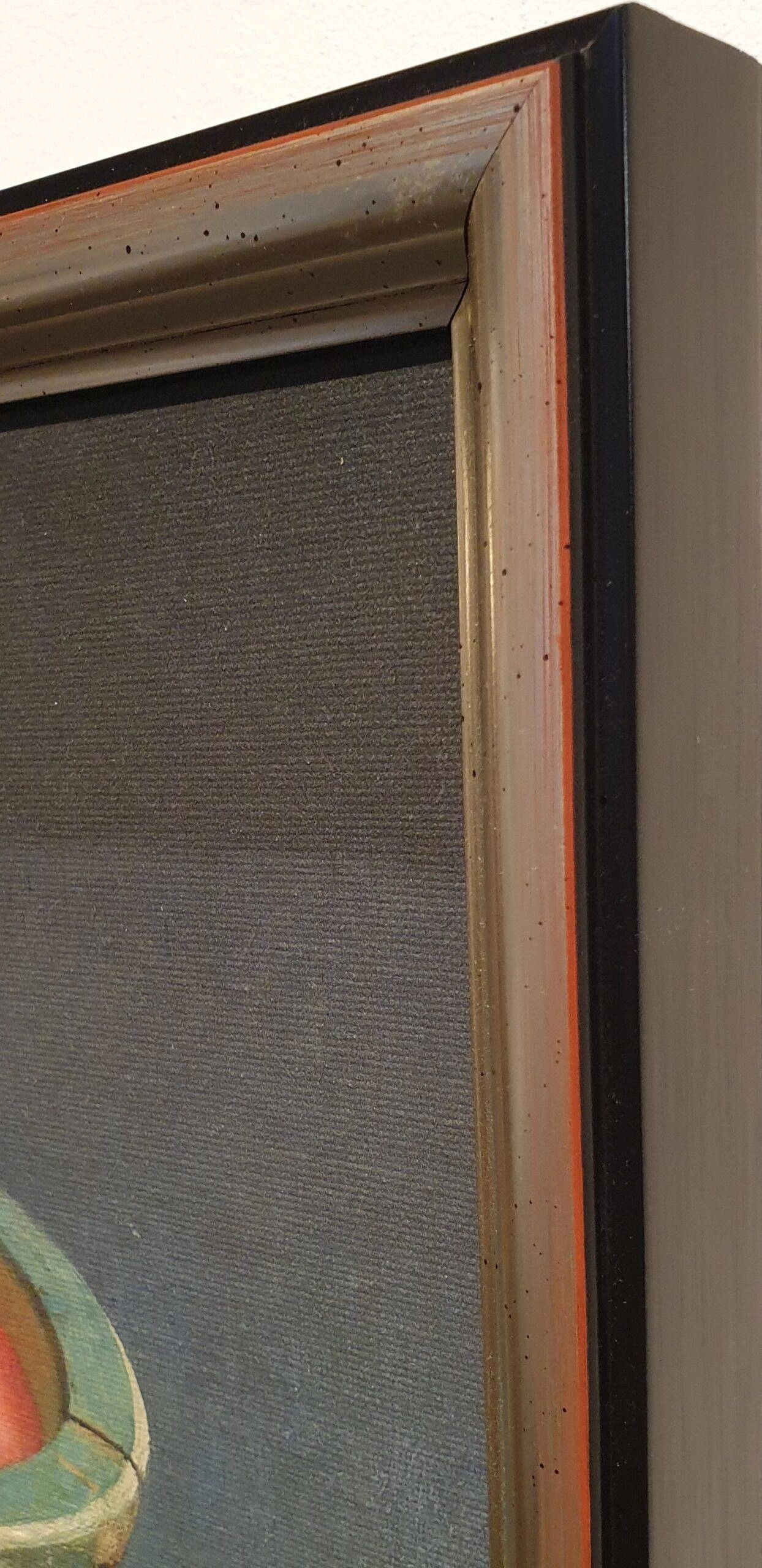 een schilderij van een sinaasappel in een groene kom