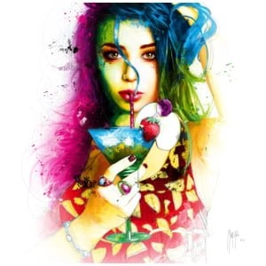 een schilderij van een vrouw die een drankje vasthoudt