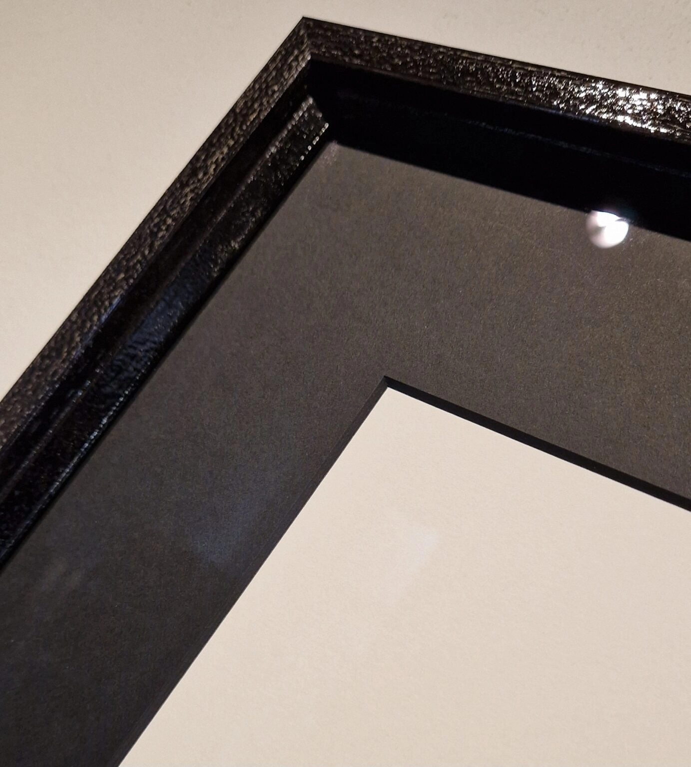 Alex Bucklee, Open your fucking eyes, detail L