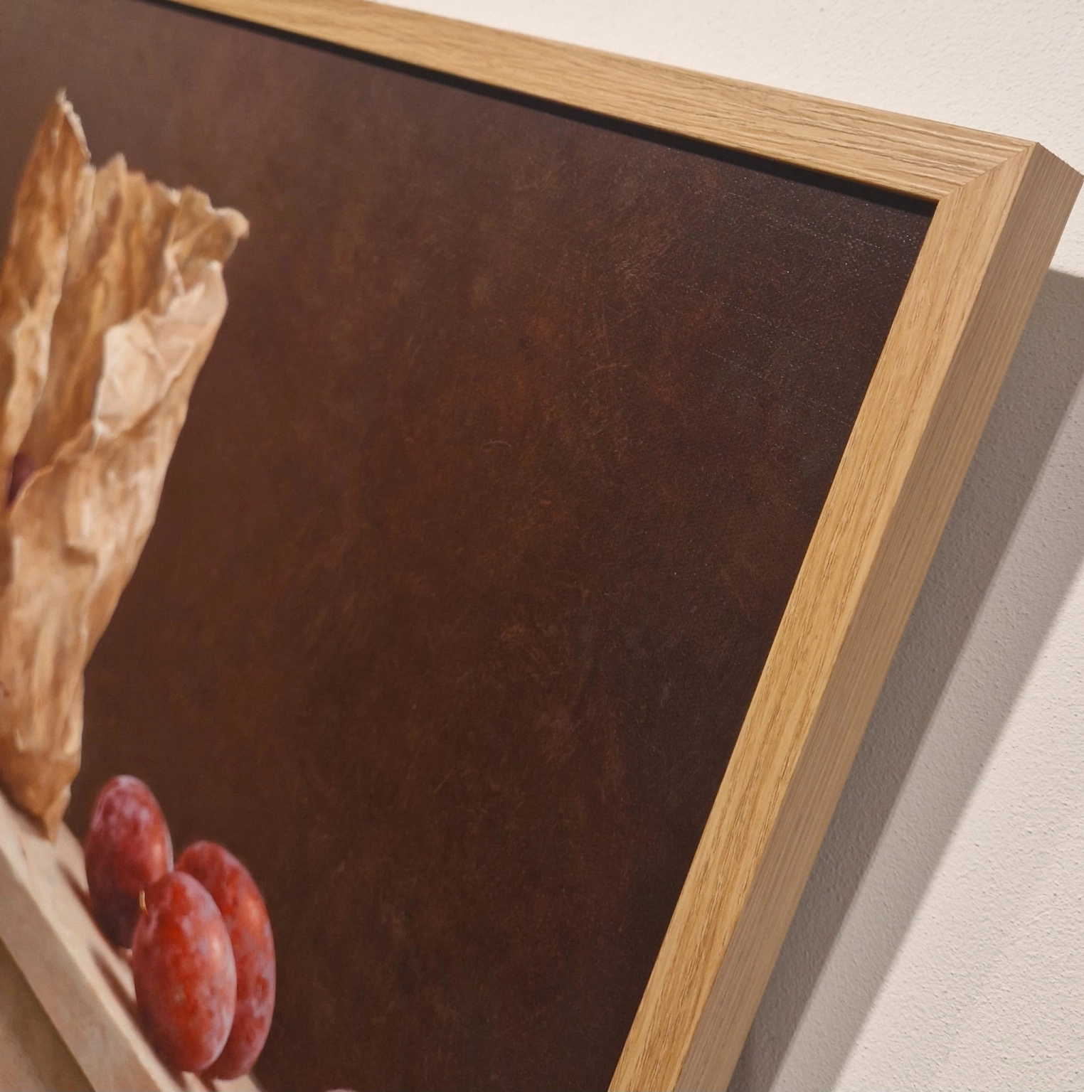 Marius van Dokkum, zak met pruimen, detail L