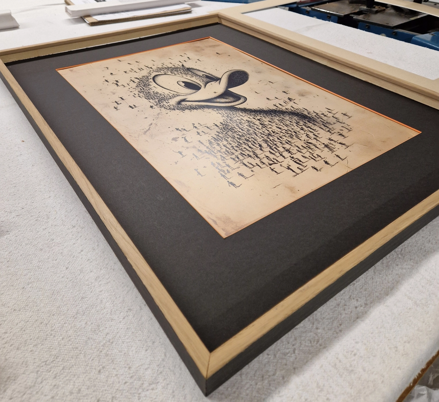 Santicri, icoon Donald Duck, detail PP zwart