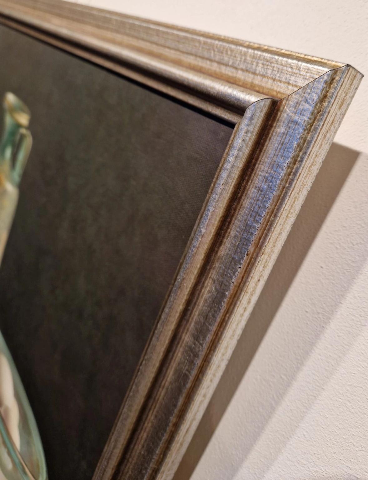 Henk Helmantel, Stilleven met Romeins glas en eieren, detail L